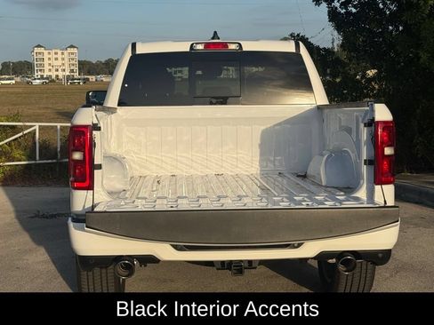 Used 2025 RAM 1500 Big Horn AWD/4WD image 36