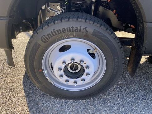 New 2026 Ford F450 XL image 7