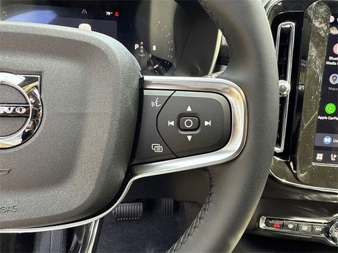 New 2026 Volvo XC40 B5 Ultra w/ Protection Package Premier image 13