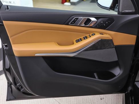 New 2026 BMW X5 xDrive40i w/ M Sport Package image 9