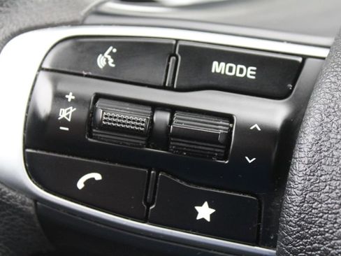 Certified 2024 Kia Sportage LX image 25