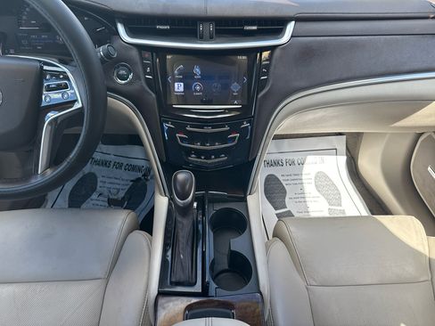 Used 2013 Cadillac XTS 4dr Sdn FWD image 35