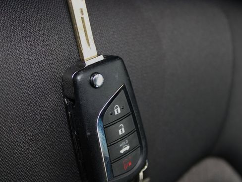 Used 2024 Toyota Camry LE image 33