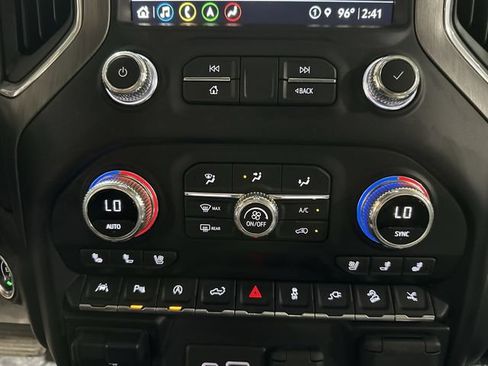 Used 2021 GMC Sierra 1500 Denali w/ Denali Ultimate Package AWD/4WD image 21