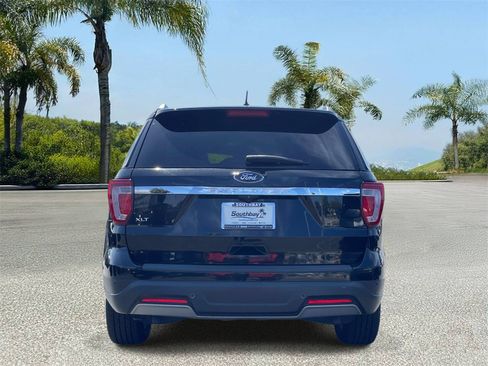 Used 2019 Ford Explorer XLT w/ Equipment Group 201A FWD image 5