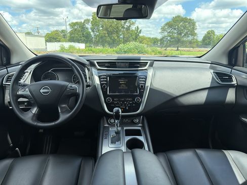 Certified 2024 Nissan Murano SV w/ SV Midnight Edition Package FWD image 22