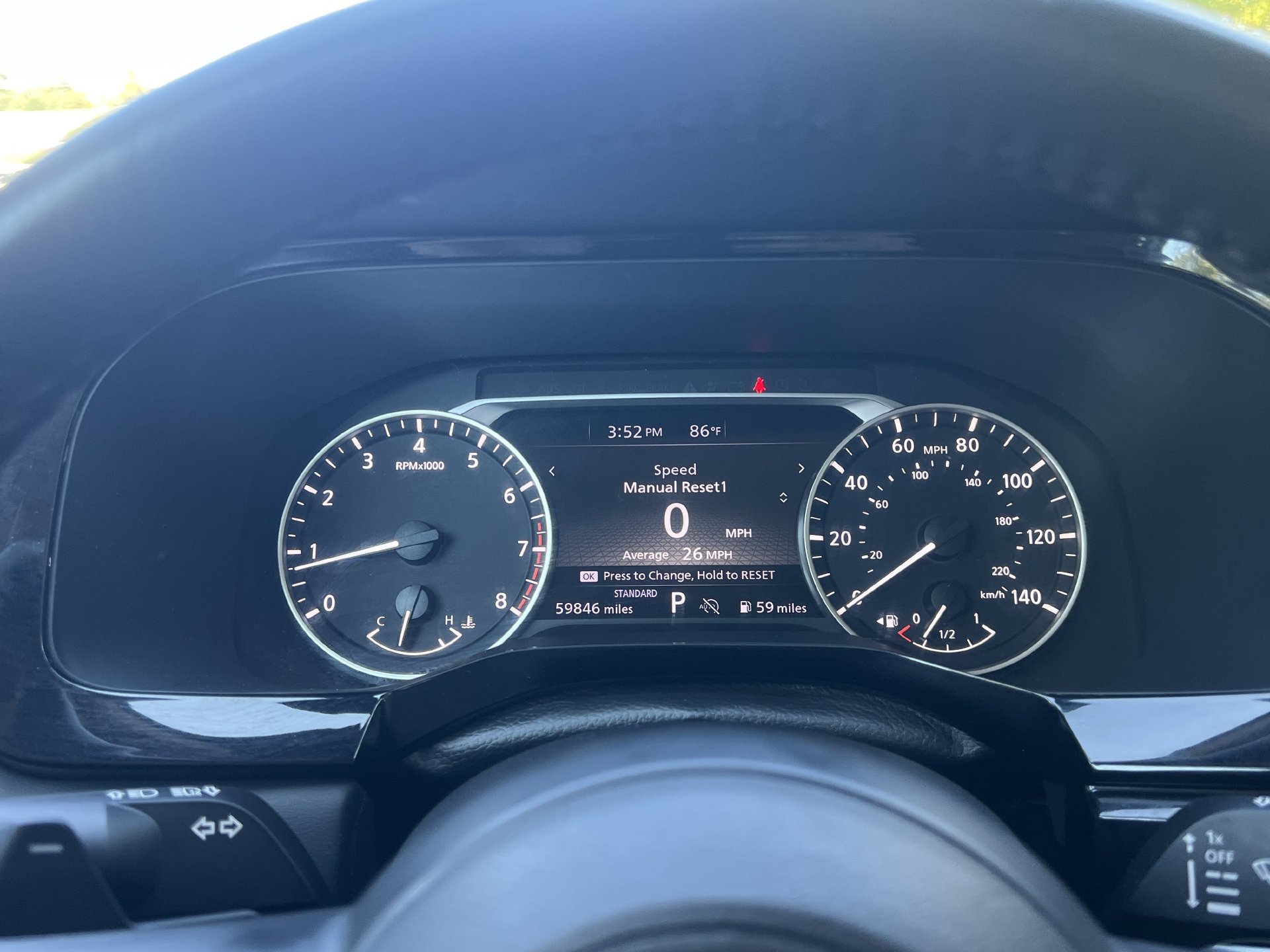 Used 2024 Nissan Pathfinder SV FWD image 12