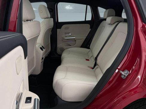 New 2026 Mercedes-Benz GLA 250 image 20