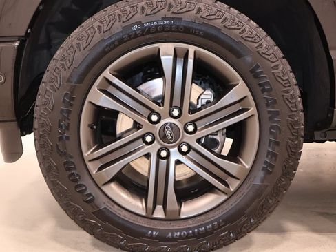 Certified 2021 Ford F150 Lariat w/ Equipment Group 502A High AWD/4WD image 45