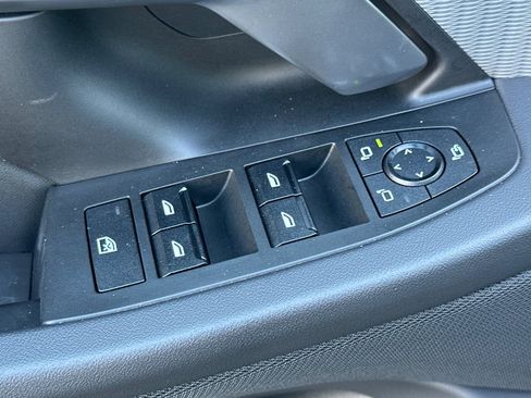 Certified 2024 BMW i5 eDrive40i w/ M Sport Package image 13