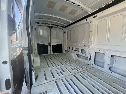 Used 2023 Ford Transit 250 Medium Roof AWD image 16