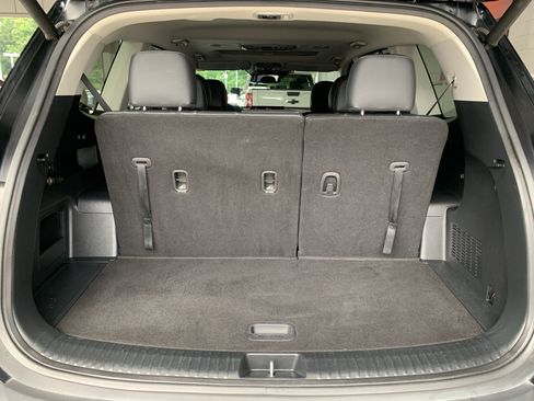 Used 2021 Kia Telluride EX w/ EX Premium Package FWD image 8