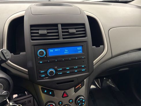 Used 2014 Chevrolet Sonic LS image 39
