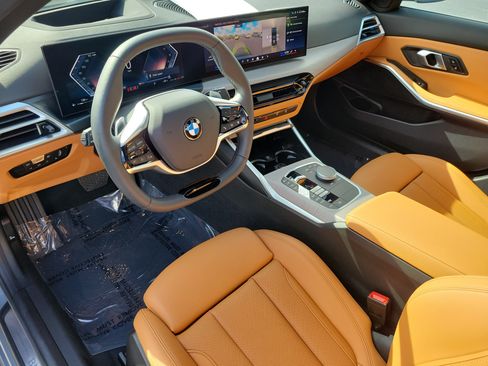Used 2025 BMW 330i Sedan RWD image 22