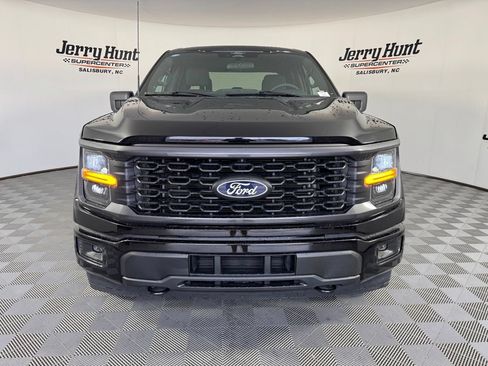 Used 2025 Ford F150 STX w/ Equipment Group 200A AWD/4WD image 5
