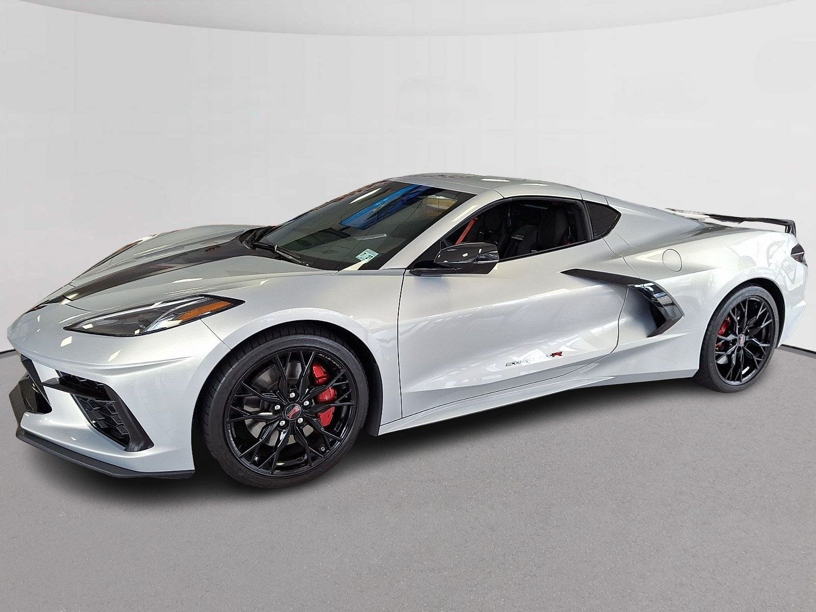 Used 2023 Chevrolet Corvette Stingray Premium Cpe w/ Z51 Performance Package RWD image 6