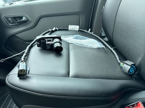 New 2026 Ford Transit 350 148 Medium Roof image 33