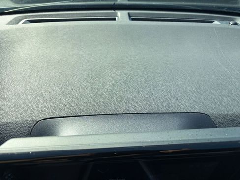 Used 2025 Toyota RAV4 LE image 18