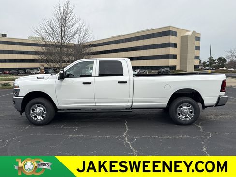 New 2026 RAM 3500 Tradesman AWD/4WD image 5