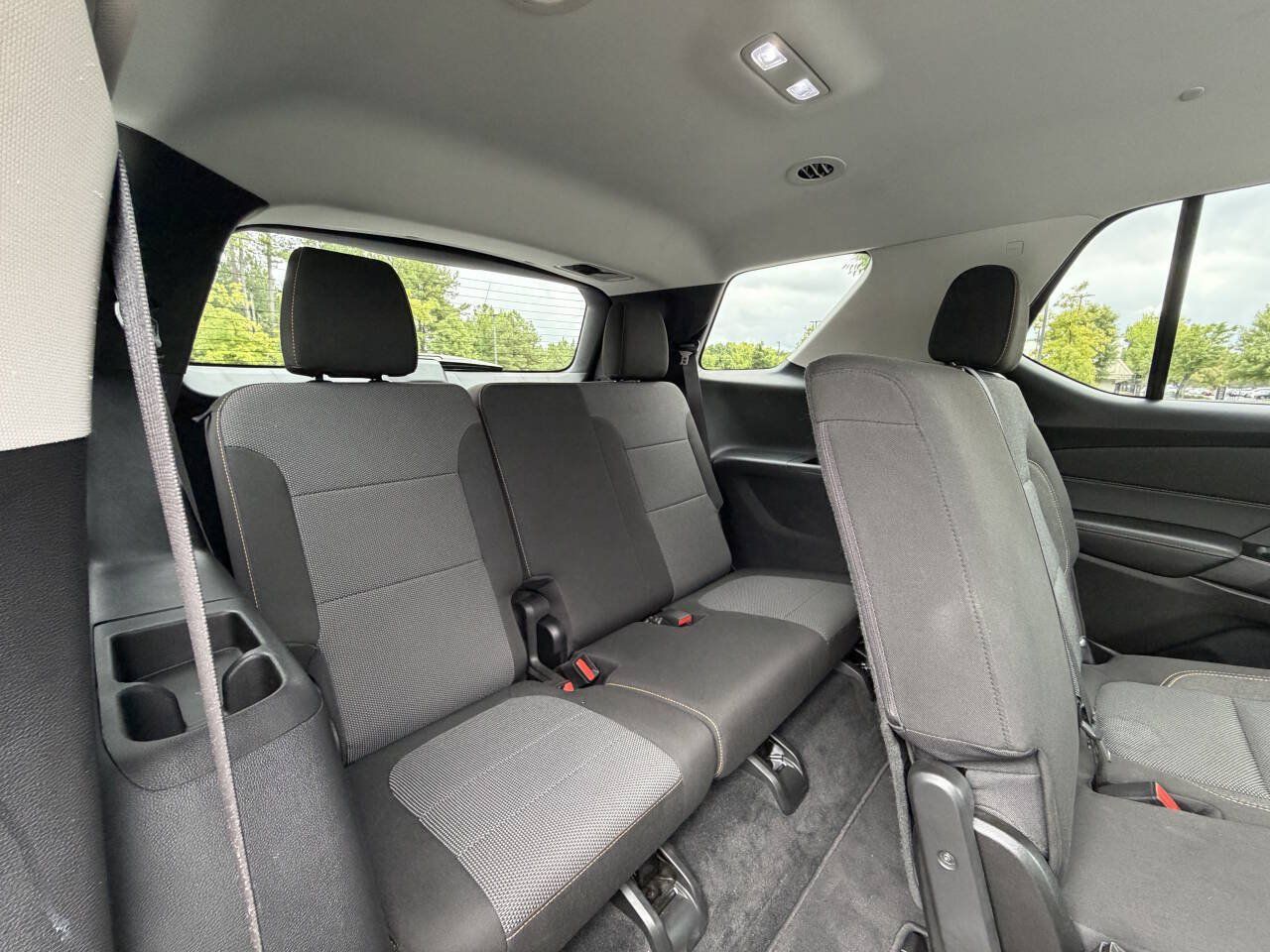 Used 2020 Chevrolet Traverse LS FWD image 15