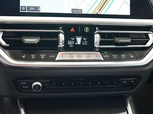 Used 2023 BMW M4 Competition w/ M Carbon Exterior Package RWD image 25