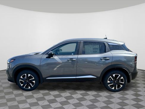 New 2026 Nissan Kicks SV image 10