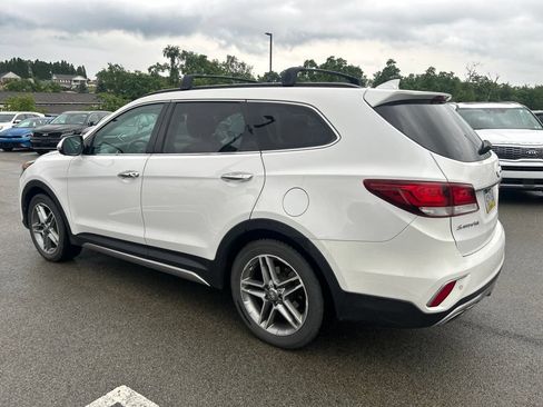 Used 2017 Hyundai Santa Fe Limited AWD/4WD image 4