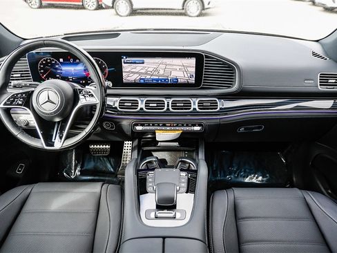 New 2026 Mercedes-Benz GLS 580 4MATIC image 10