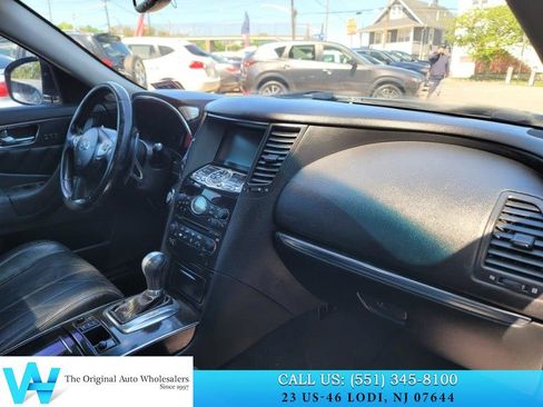 Used 2009 INFINITI FX35 AWD w/ Premium Pkg image 17