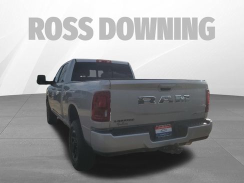 Used 2026 RAM 2500 Laramie AWD/4WD image 6