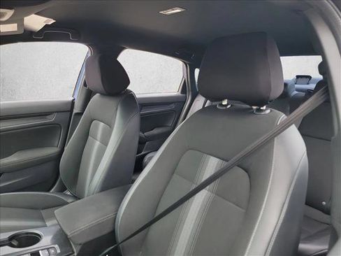 Used 2022 Honda Civic Sport image 13