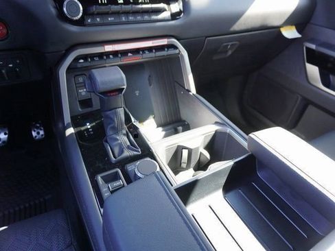 New 2025 Toyota Tundra Limited image 20