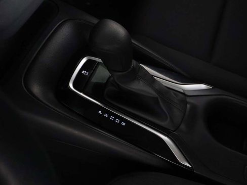 Used 2023 Toyota Corolla LE FWD image 38