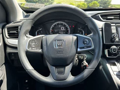 Used 2018 Honda CR-V LX image 7