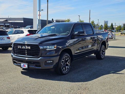 New 2026 RAM 1500 Laramie w/ Sport Appearance Package image 7