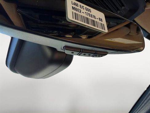 New 2026 Land Rover Range Rover SE image 28