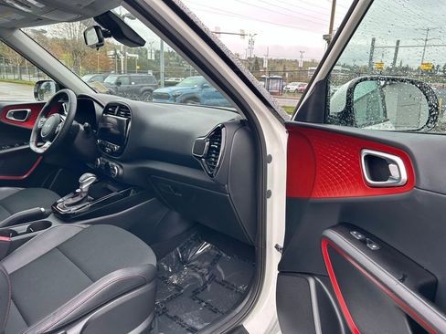 Used 2023 Kia Soul GT-Line FWD image 15