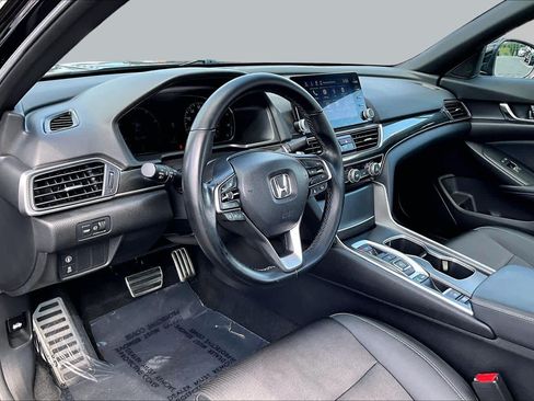 Used 2022 Honda Accord Sport image 18