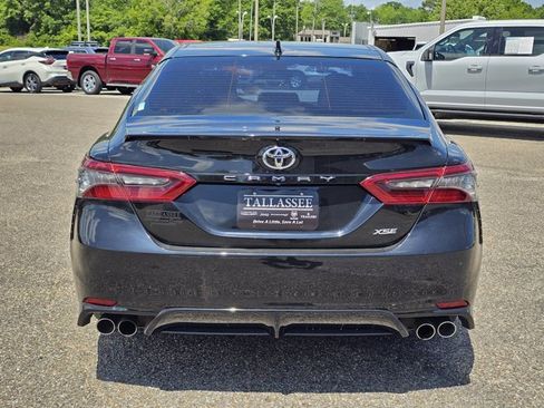 Used 2022 Toyota Camry XSE w/ Navigation Package FWD image 11