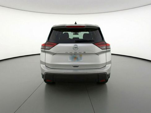 Used 2025 Nissan Rogue SV FWD image 7