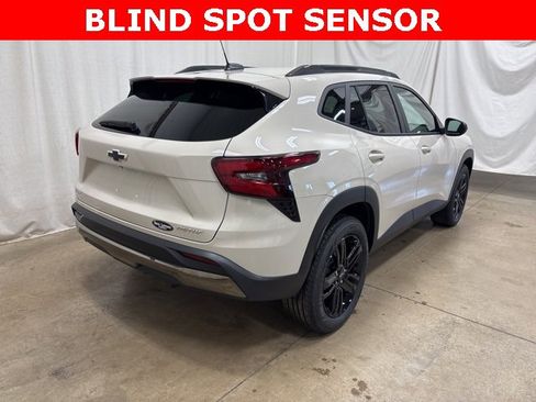 New 2026 Chevrolet Trax ACTIV w/ Sunroof Package image 5