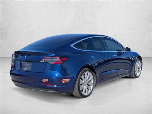 Used 2018 Tesla Model 3 Long Range image 5