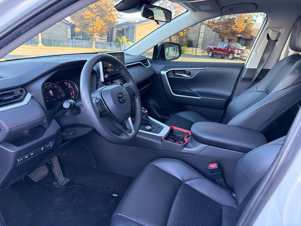 Used 2021 Toyota RAV4 TRD Off-Road w/ TRD Off-Road Weather Package AWD/4WD image 17