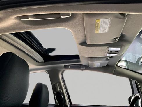 Used 2015 Honda Fit EX image 27