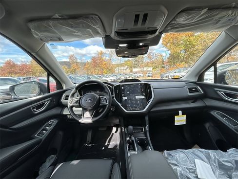 New 2025 Subaru Ascent Limited image 12