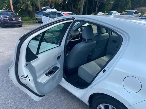 Used 2014 Toyota Prius C Four FWD image 13