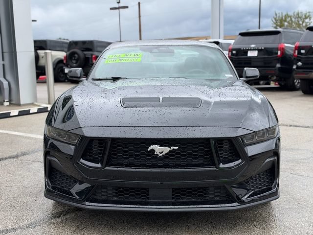 Used 2026 Ford Mustang GT Premium RWD image 2