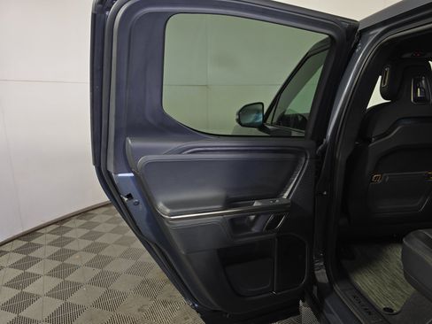 Used 2024 Rivian R1T Adventure AWD/4WD image 17