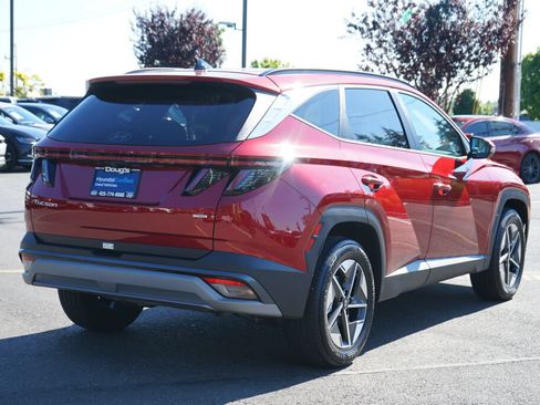 Used 2025 Hyundai Tucson SEL AWD/4WD image 6