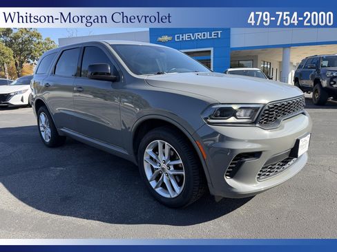 Used 2024 Dodge Durango GT image 3